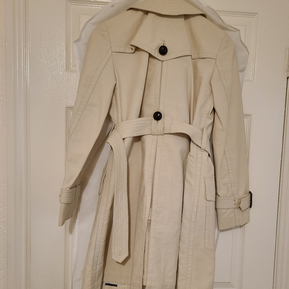 Coach Trench Coat - Picture 2 of 7